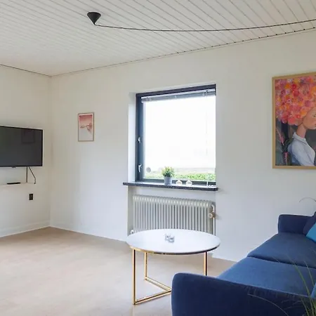 公寓 Idyllisk Lille Hus Taet Pa Strand, Skov Og By 科灵